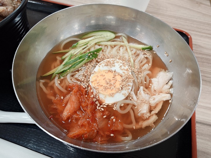 フジグラン高知】石焼ビビンバ、韓国冷麺「ミョンドンヤ(明洞屋) 高知